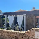 Azzurra Sul Mare