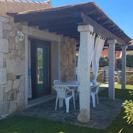 Feriehus Azzurra Sul Mare Budoni