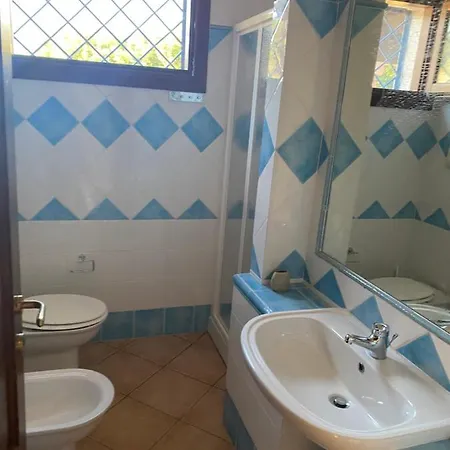 Feriehus Azzurra Sul Mare Budoni